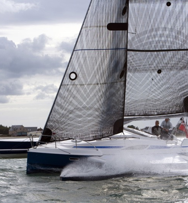 Lumicraft 980 Trimaran