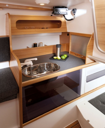 Lumicraft 980 Sailing Trimaran